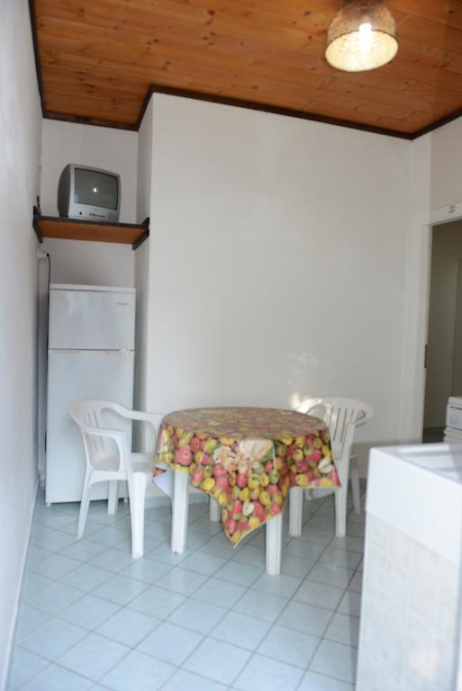 Villaggio La Pantera Rosa Scalea Chambre photo